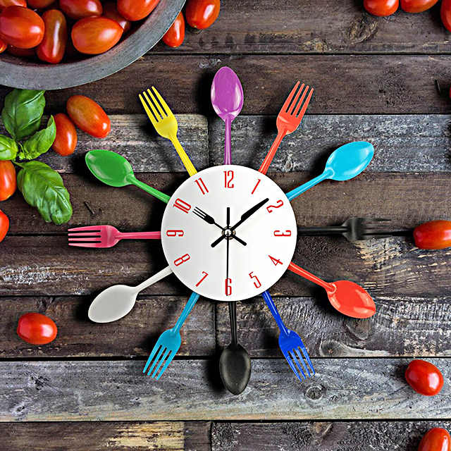 KITCHEN CLOCK